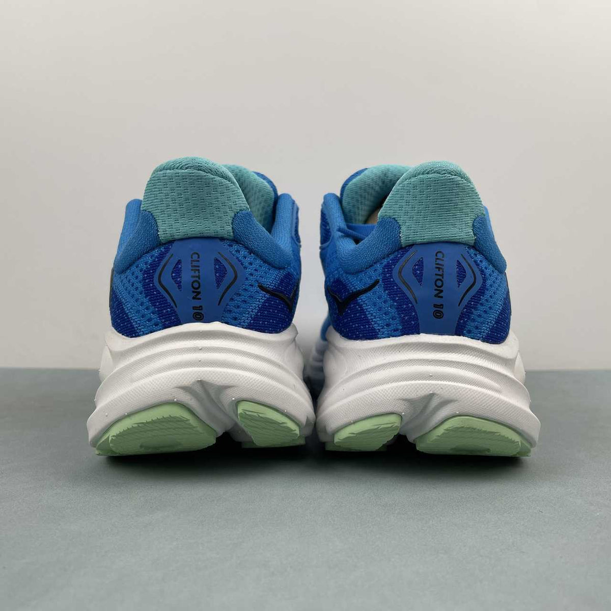 Hoka Clifton 10 (Azul)