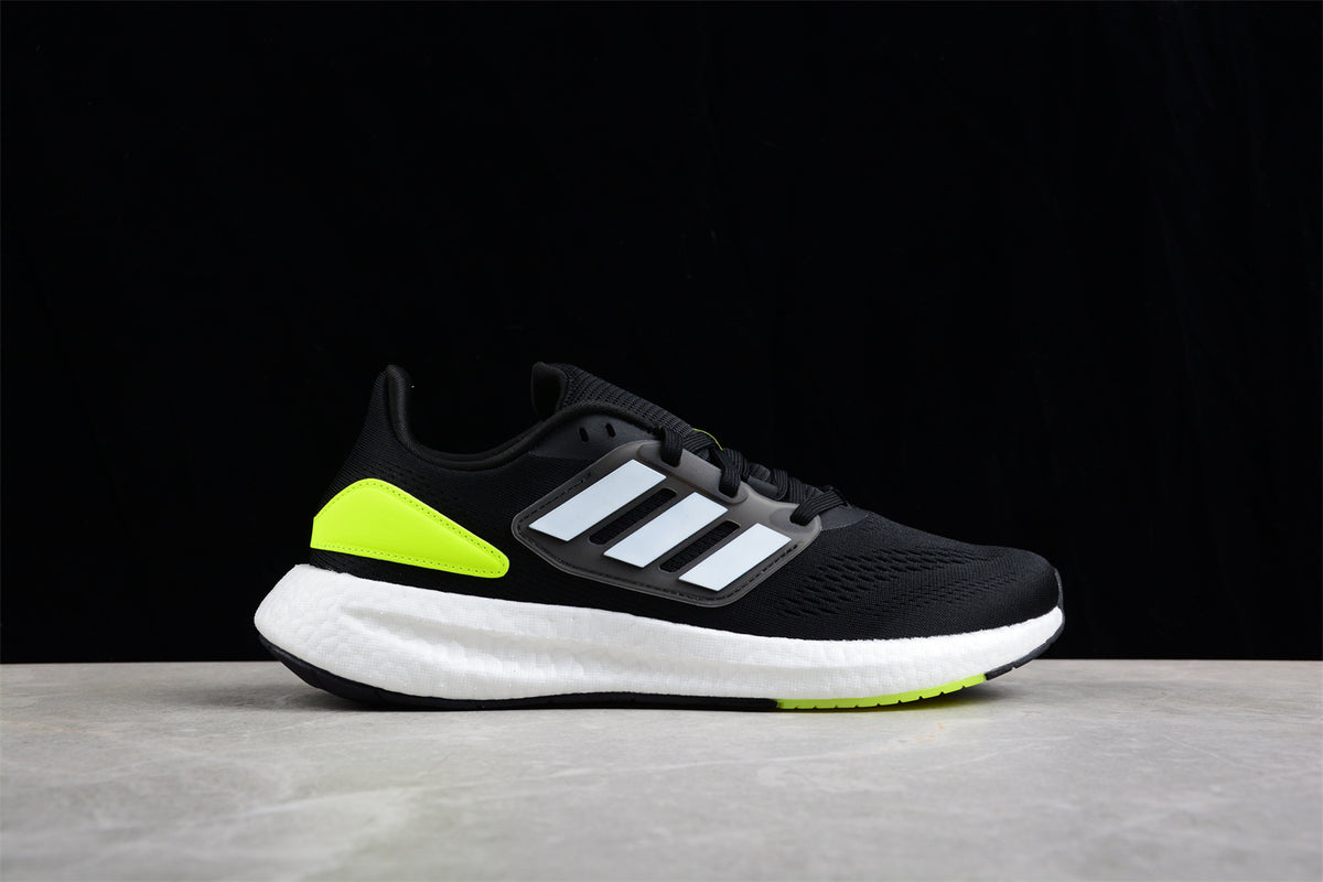 Ultra PureBoost UB22 (Preto)
