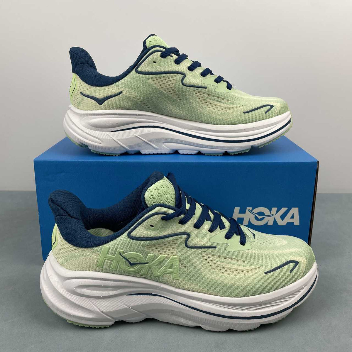 Hoka Clifton 10 (Verde claro)