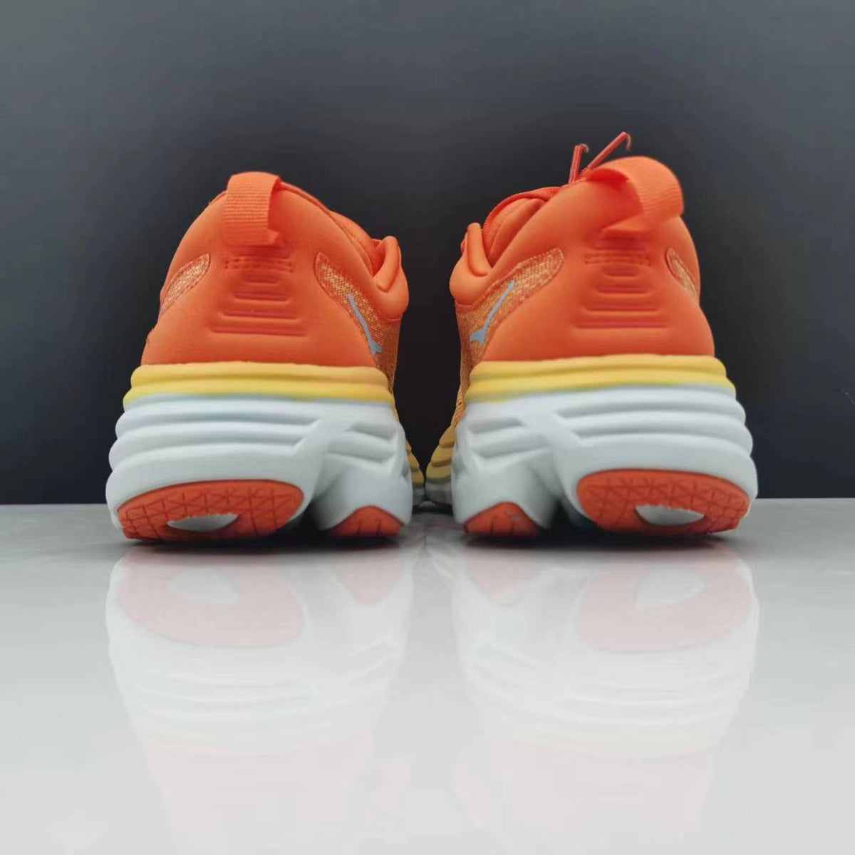 Hoka Bondi 8 (Laranja)