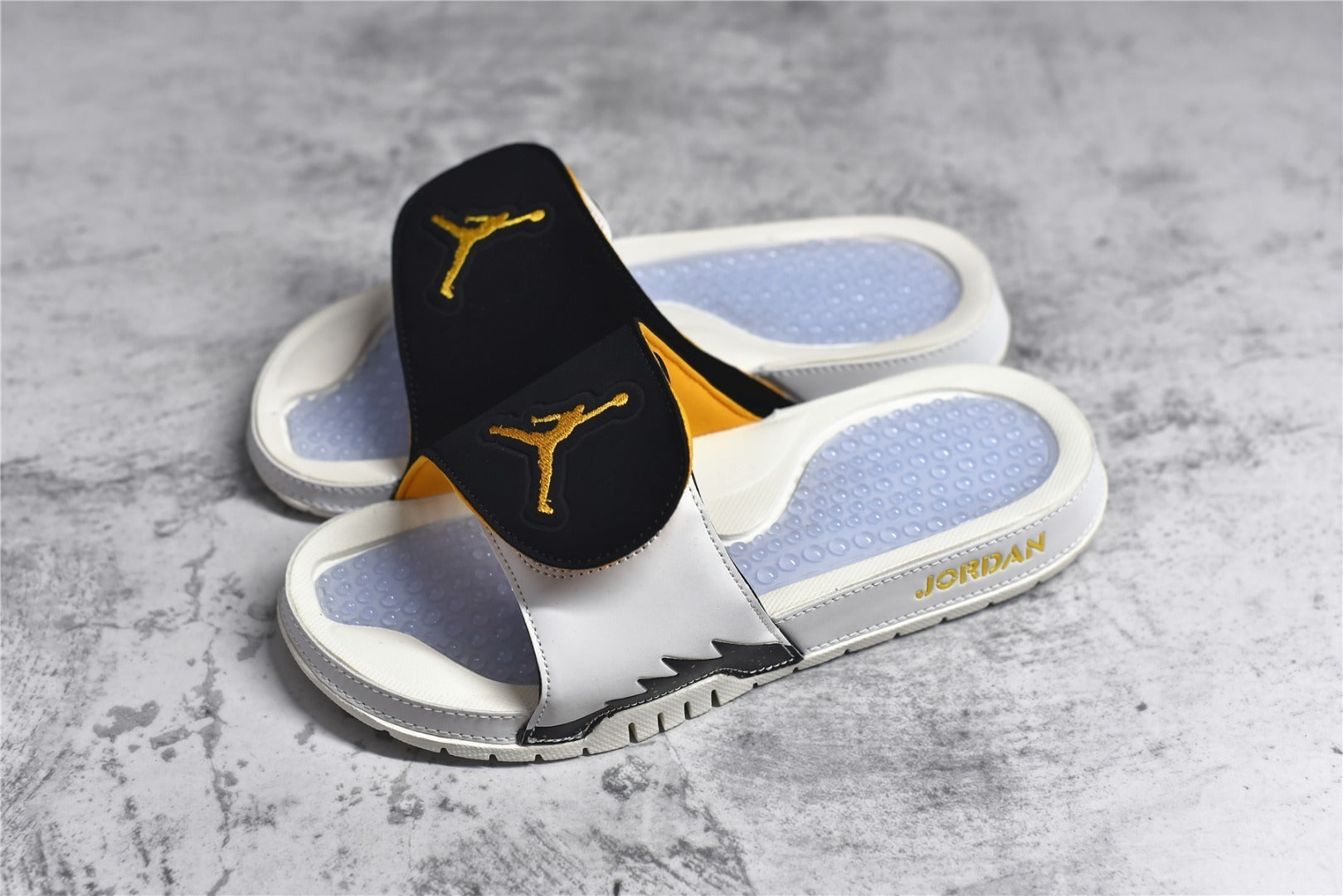 Chinelo Air Jordan