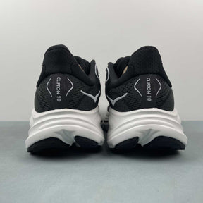 Hoka Clifton 10 (Preto)