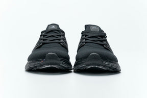 Ultra Boost UB8.0 (Preto)