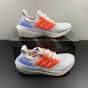 Ultra Boost UB8.0 (Branco e Laranja)