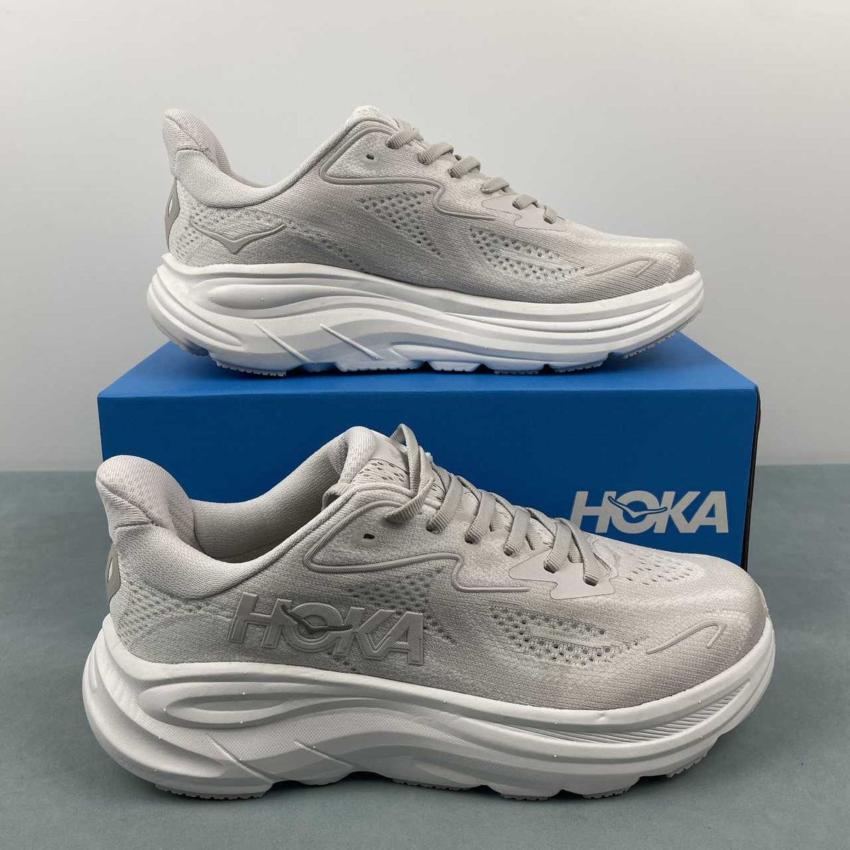 Hoka Clifton 10 (Branco)