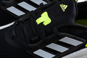 Ultra PureBoost UB22 (Preto)