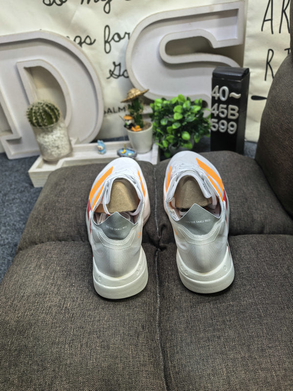 adizero BOSTON (Branco e Laranja)