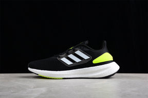 Ultra PureBoost UB22 (Preto)