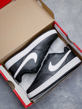 Nike Court Borough Low 2