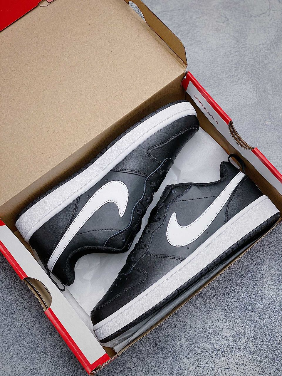 Nike Court Borough Low 2