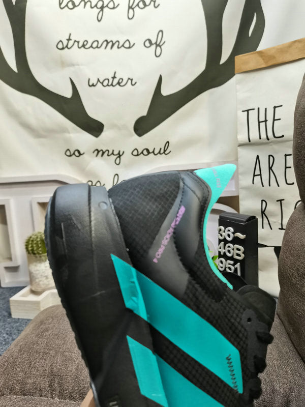 adizero BOSTON (Preto e Verde)