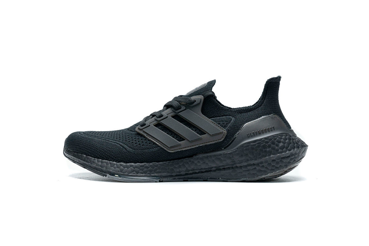 Ultra Boost UB8.0 (Preto)