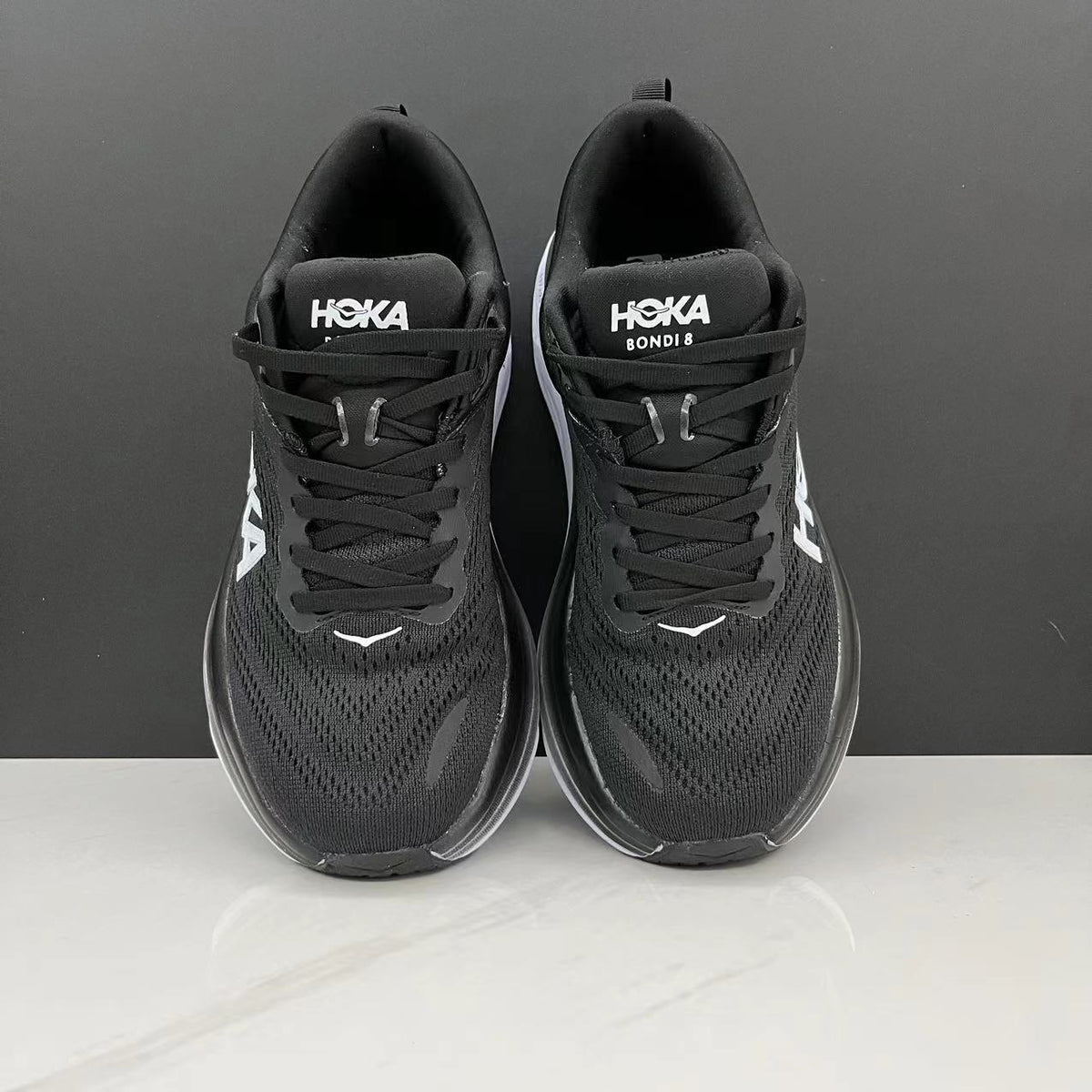 Hoka Bondi 8 (Preto)