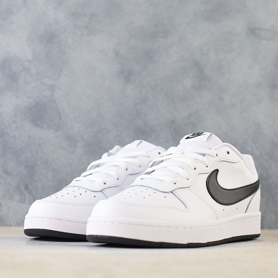 Nike Court Borough Low 2