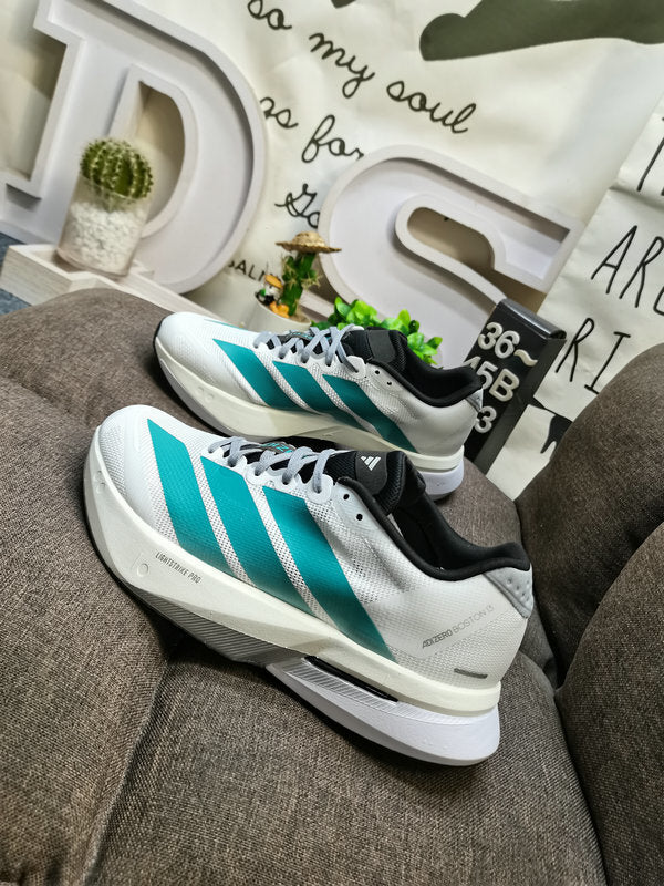 adizero BOSTON 13
