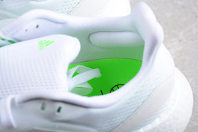 Ultra PureBoost UB22 (Verde claro)