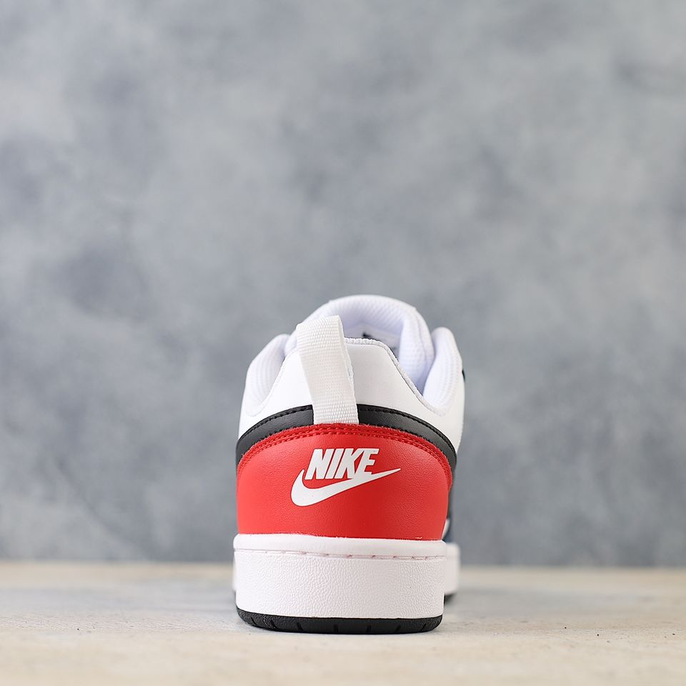 Nike Court Borough Low 2